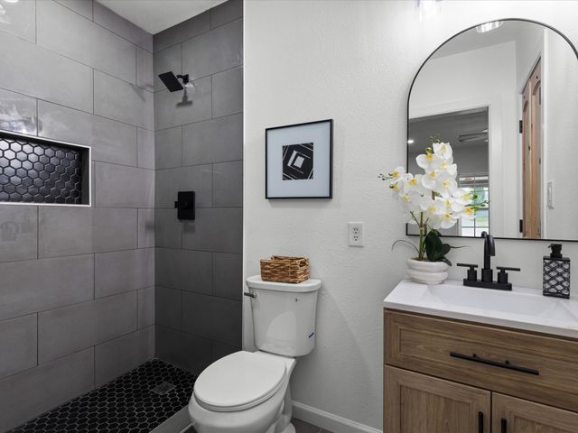 5217 Nell Street, Fort Worth, TX 76119