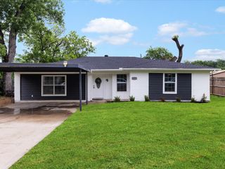 5217 Nell Street, Fort Worth, TX 76119