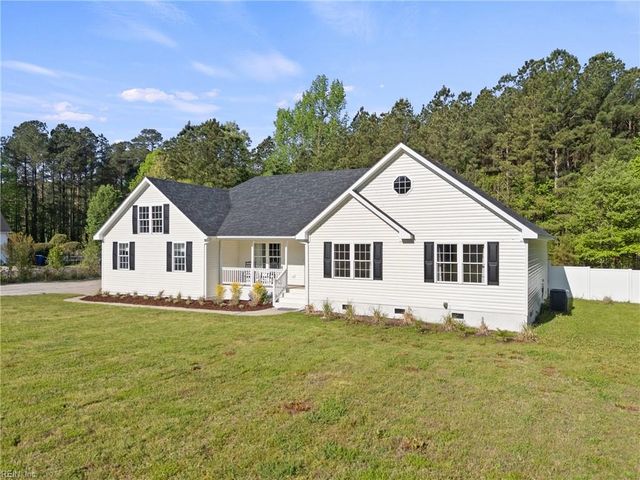 1124 Saint Brides RD W, Chesapeake, VA 23322