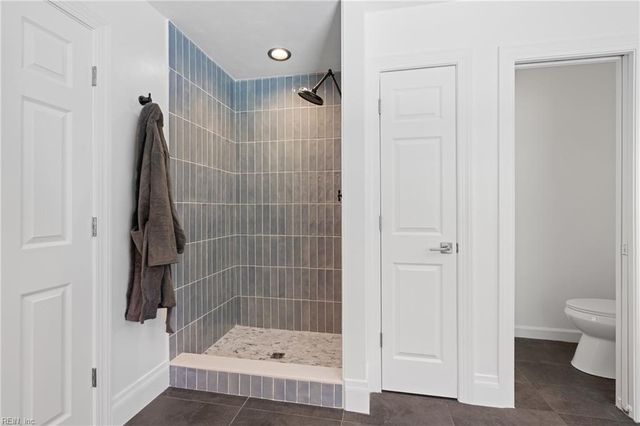 1124 Saint Brides RD W, Chesapeake, VA 23322