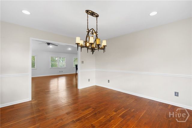 7506 Central Avenue, Savannah, GA 31406