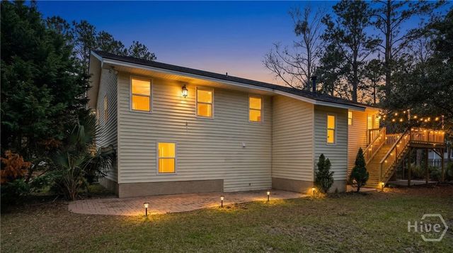 7506 Central Avenue, Savannah, GA 31406