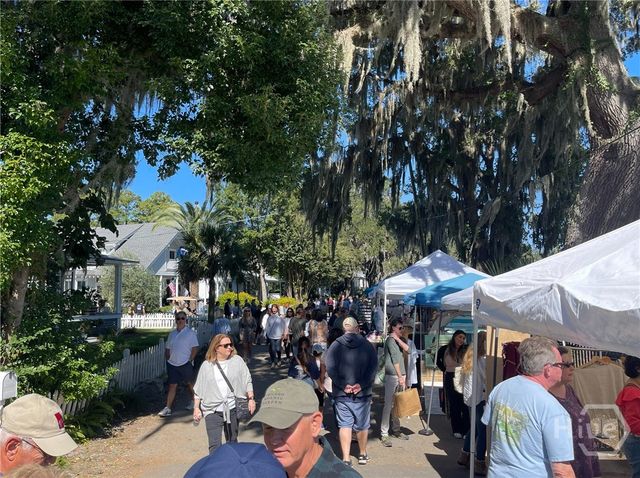 7506 Central Avenue, Savannah, GA 31406