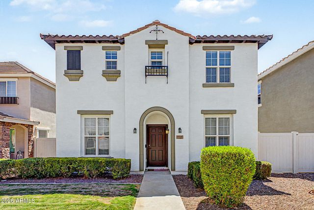 886 S Huish Drive, Gilbert, AZ 85296