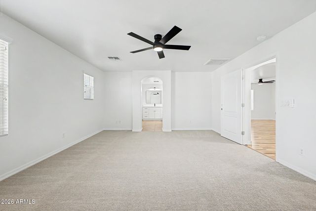 886 S Huish Drive, Gilbert, AZ 85296