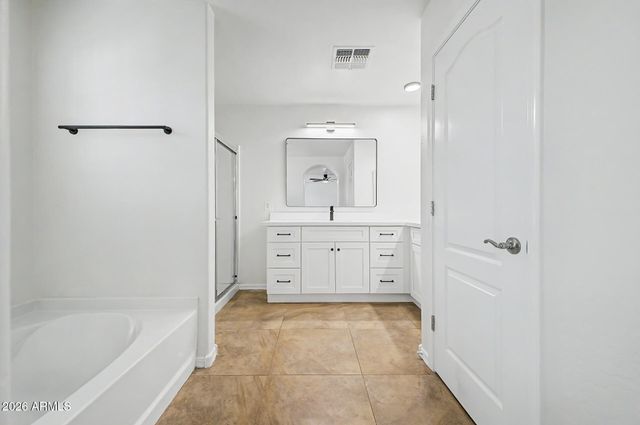 886 S Huish Drive, Gilbert, AZ 85296