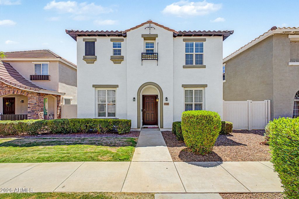 886 S Huish Drive, Gilbert, AZ 85296