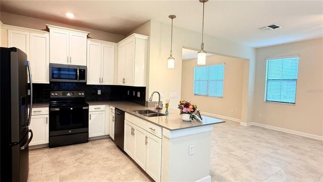 11540 WHISTLING PINE WAY, Orlando, FL 32832