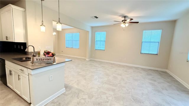 11540 WHISTLING PINE WAY, Orlando, FL 32832