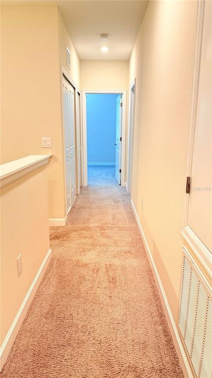 Image 24 of property listing at 11540 WHISTLING PINE WAY, Orlando, FL 32832