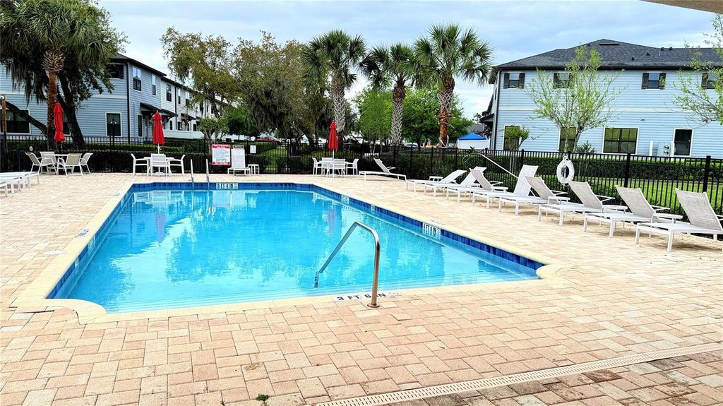 Image 48 of property listing at 11540 WHISTLING PINE WAY, Orlando, FL 32832