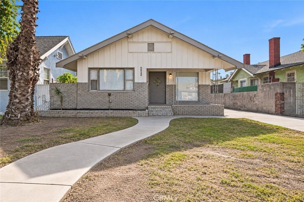 5032 S Wilton Place, Los Angeles, CA 90062 — photo 2