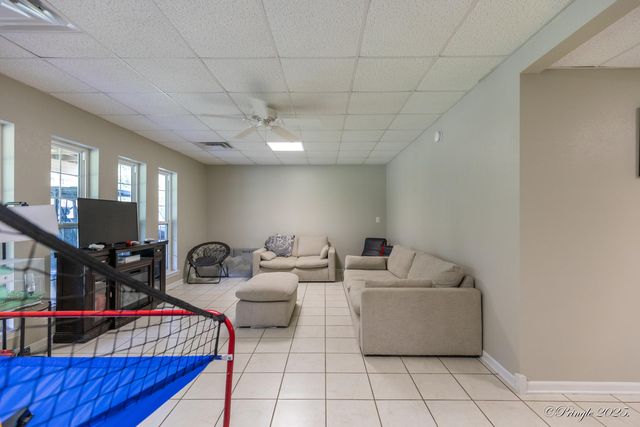 5019 Private Road 8948, West Plains, MO 65775