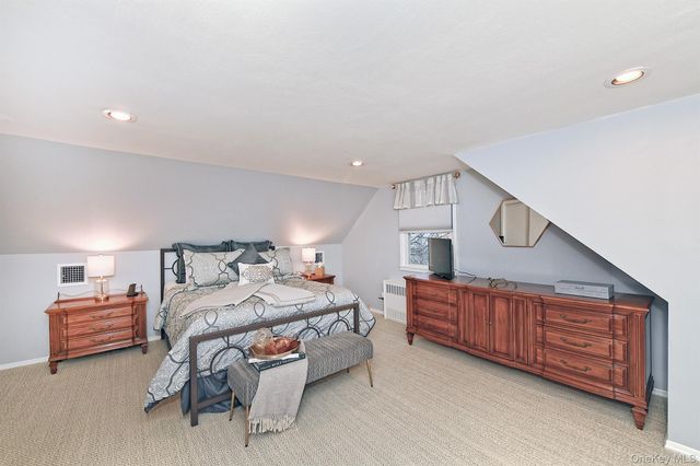 257 Melville Road, South Huntington, NY 11746