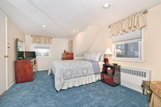 257 Melville Road, South Huntington, NY 11746