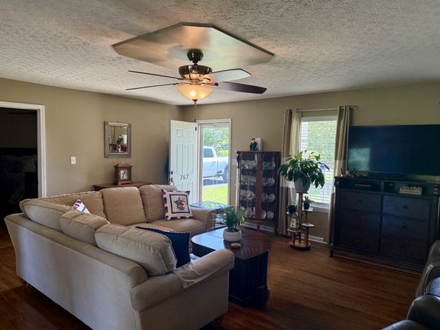 767 Chaney Rd, Franklin, KY 42134