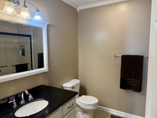 767 Chaney Rd, Franklin, KY 42134