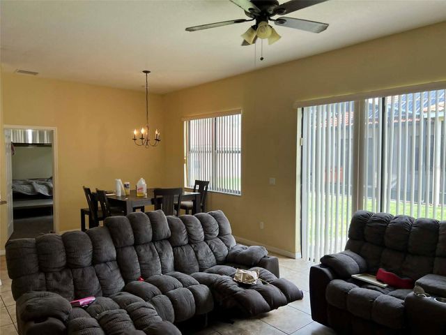 442 CARAWAY DRIVE, Kissimmee, FL 34759