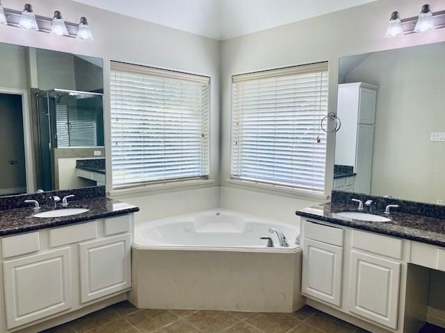 2811 Cresthollow Lane, Houston, TX 77082