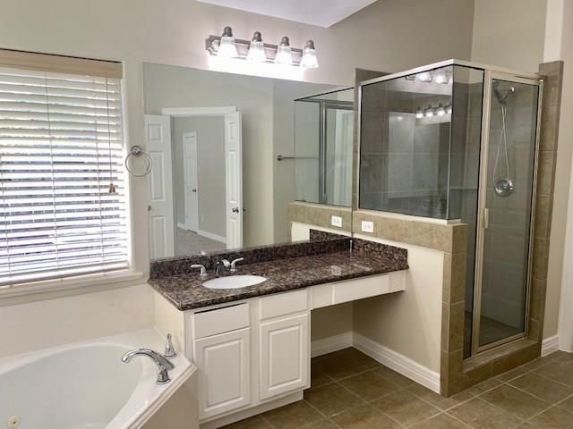 2811 Cresthollow Lane, Houston, TX 77082