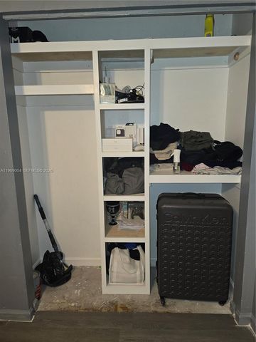 230 NW 7th Ave, Dania Beach, FL 33004