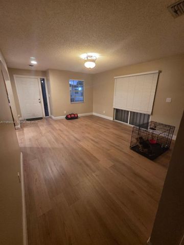 230 NW 7th Ave, Dania Beach, FL 33004