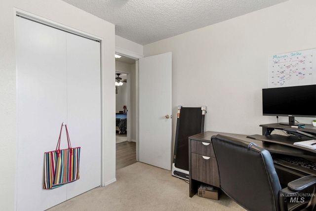 598 E Easy St, Kuna, ID 83634