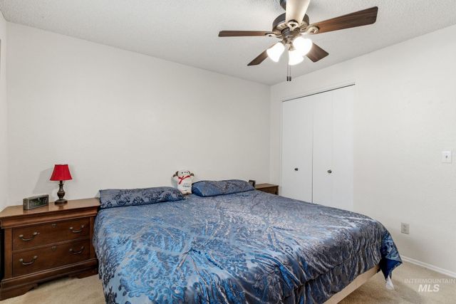 598 E Easy St, Kuna, ID 83634