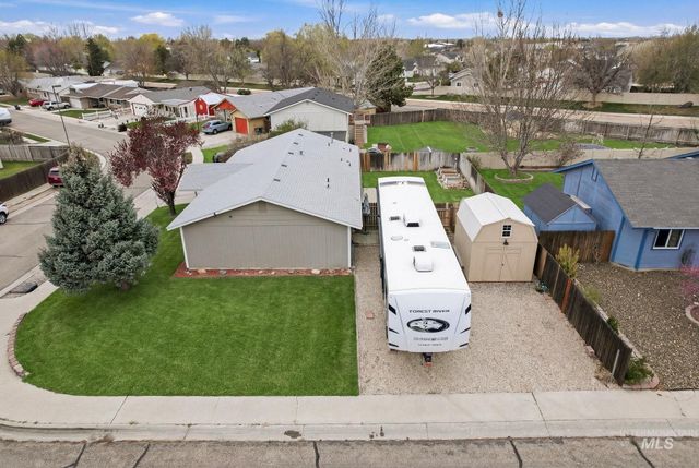 598 E Easy St, Kuna, ID 83634