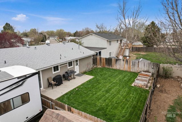 598 E Easy St, Kuna, ID 83634