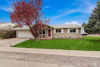 598 E Easy St, Kuna, ID 83634
