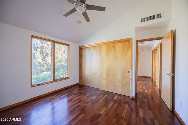 7110 N 7TH Avenue, Phoenix, AZ 85021