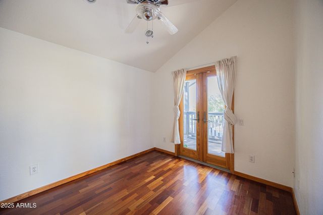 7110 N 7TH Avenue, Phoenix, AZ 85021