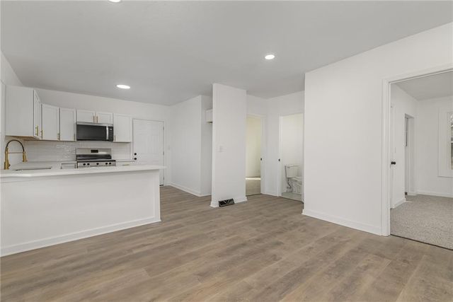 601 S 7th Street, Leavenworth, KS 66048
