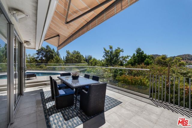 9626 Highridge Drive, Beverly Hills, CA 90210