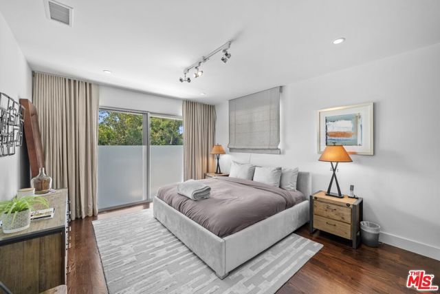 9626 Highridge Drive, Beverly Hills, CA 90210