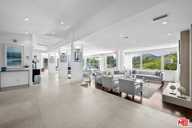 9626 Highridge Drive, Beverly Hills, CA 90210