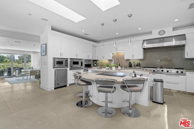 9626 Highridge Drive, Beverly Hills, CA 90210