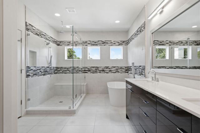 1737 Ojeman Point Lane, Houston, TX 77055