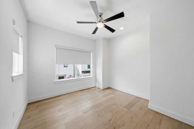 1737 Ojeman Point Lane, Houston, TX 77055