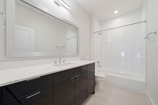 1737 Ojeman Point Lane, Houston, TX 77055