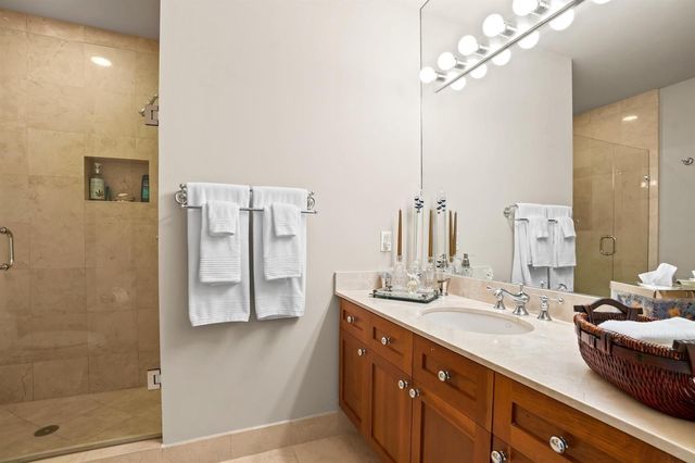 111 SE 8th Avenue 1501, Fort Lauderdale, FL 33301