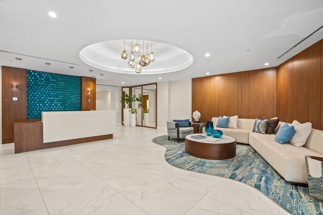 111 SE 8th Avenue 1501, Fort Lauderdale, FL 33301