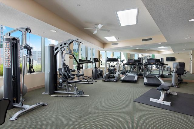 111 SE 8th Avenue 1501, Fort Lauderdale, FL 33301