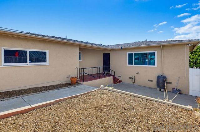 330 35th st, San Diego, CA 92102