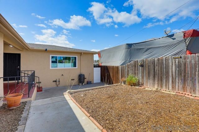 330 35th st, San Diego, CA 92102