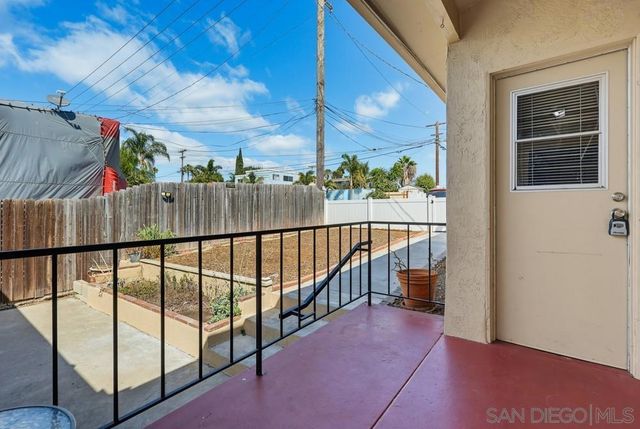 330 35th st, San Diego, CA 92102