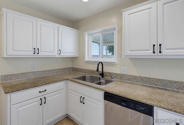 330 35th st, San Diego, CA 92102