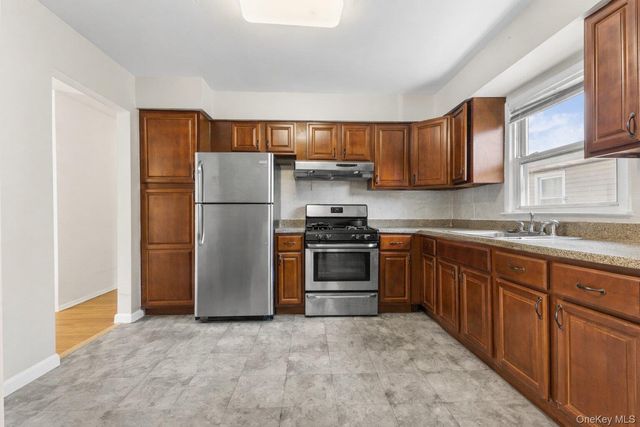 95-21 150th Road, Ozone Park, NY 11417