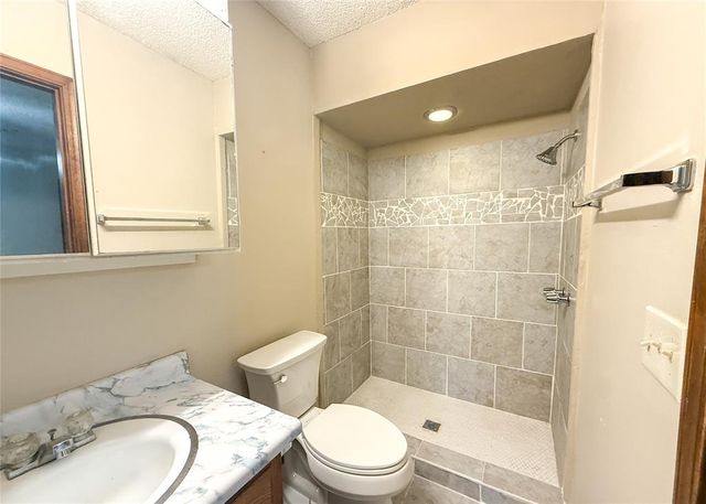 101 Sahoma Terrace, Edmond, OK 73013